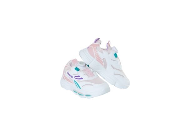 "Close-up of the adjustable spin dial closure on Z- Pixie Sprint Kids Sneakers, highlighting the innovative and secure fastening system."