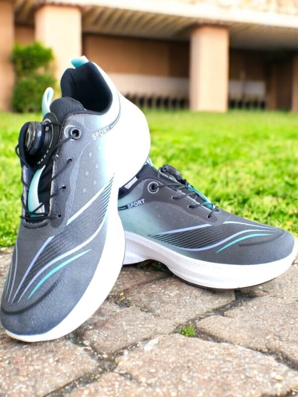 “Z-Aero Drive Elite Kids Sneakers in a lightweight knit fabric”