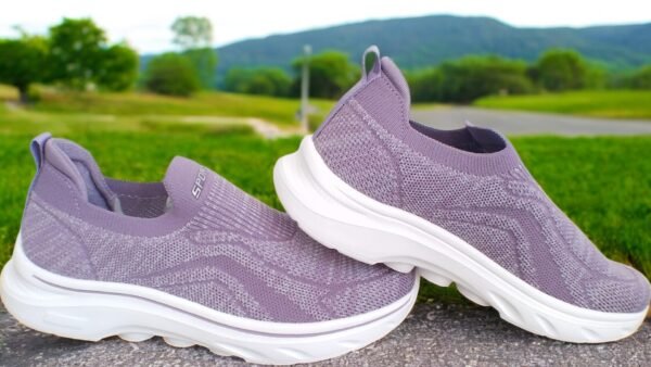 Side profile of Z- Cloudkint Slip-ons demonstrating slip-on convenience”